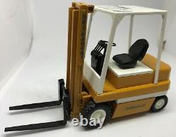 Balkancar Oldtimer forklift fork lift truck model