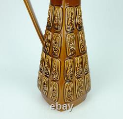 Bay keramik 1960's vintage VASE relief pattern model number 251-25
