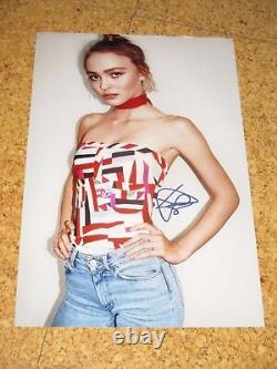 Sexy LILY-ROSE DEPP handsigned 8x12 IN PERSON! Rare