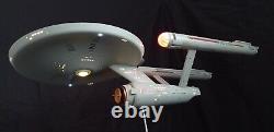Star Trek Enterprise TOS 1/350 pro built with full lighting studio model version