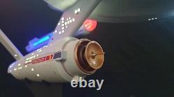 Star Trek TOS 1600 Enterprise Revell pro built model full lighting