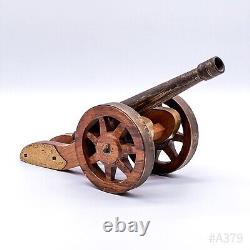 Vintage Model Cannon from Wood & Brass, Handgefertigt 27x11x26cm